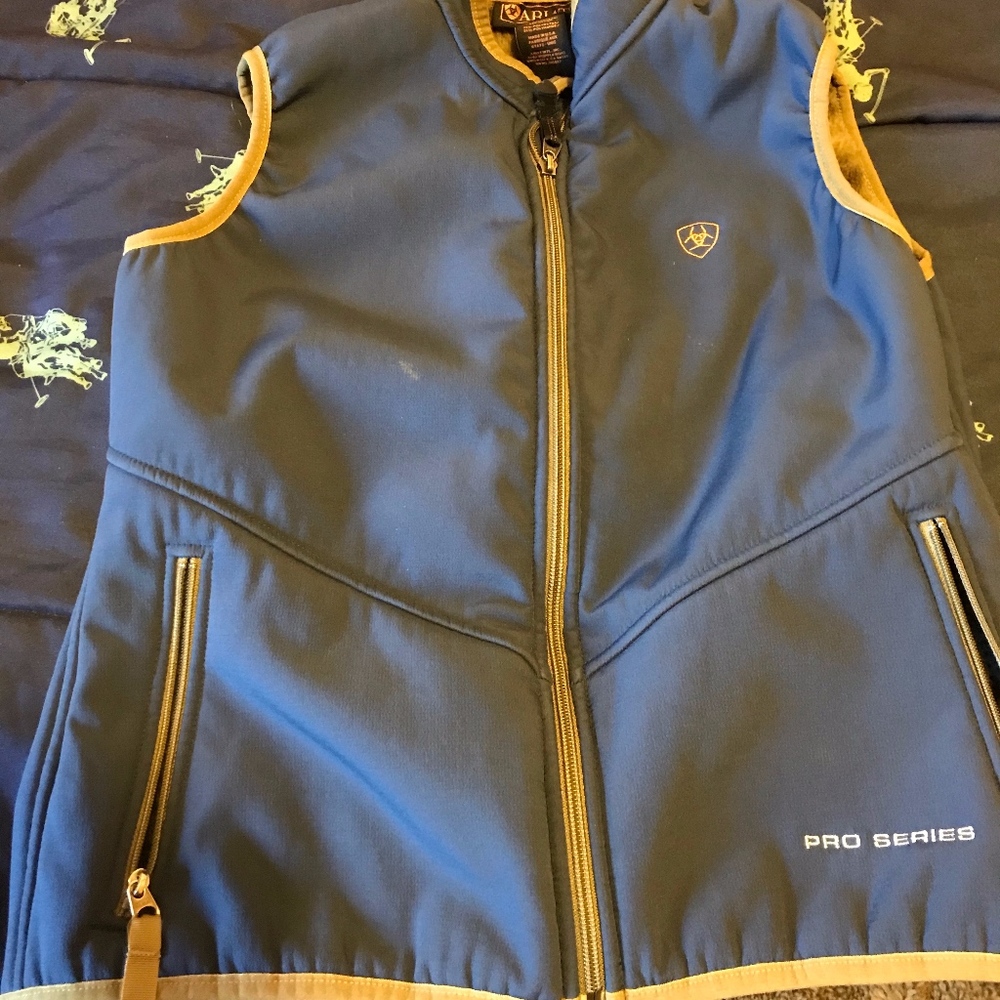 Ariat warm vest